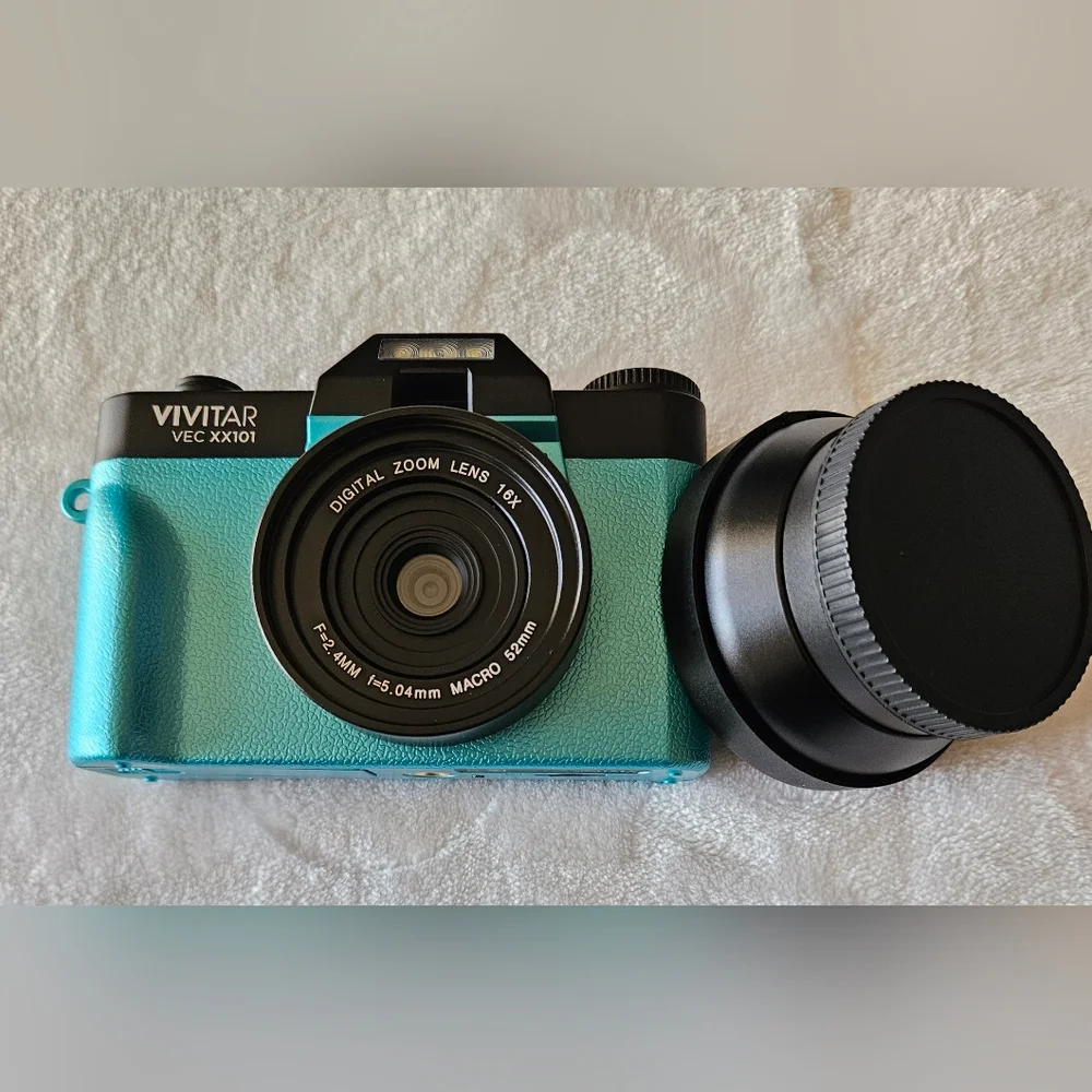 NEW Vivitar VEC XX101 Digital Zoom Lens Selfie Camera Turquoise 4K Bonus Lens